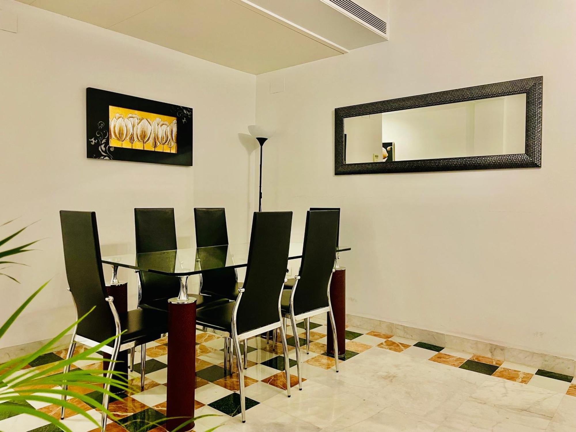 Entrecatedrales Suite Sevilla Exteriér fotografie